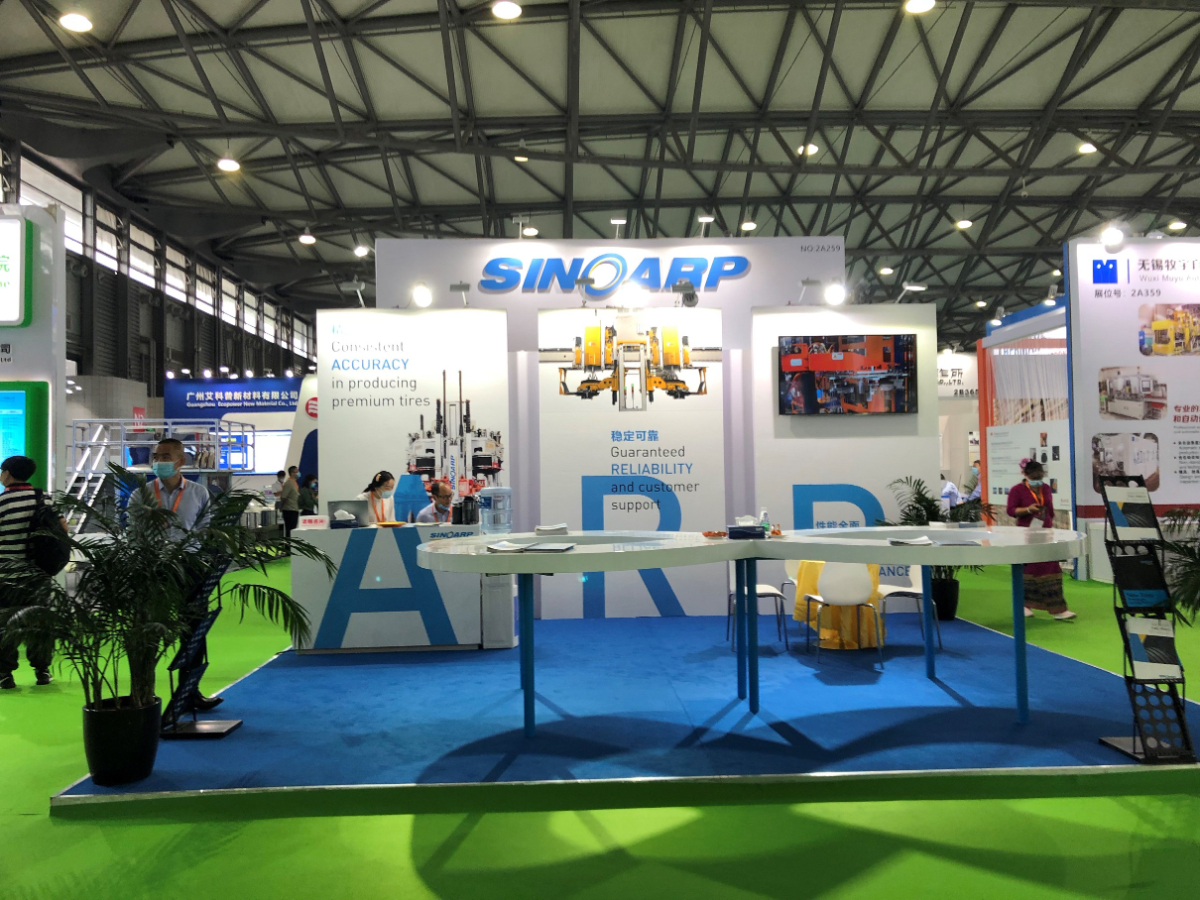 华澳ARP品牌获评中国橡塑机械单一产品系列“优秀品牌”